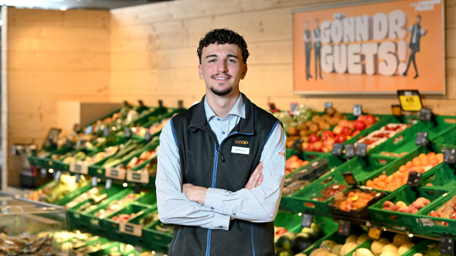 Sandro Markovic, Gestionnaire du commerce de détail CFC