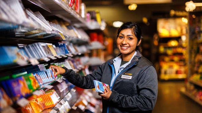 Nilanthini Vijayakumar, Venditrice del reparto Food